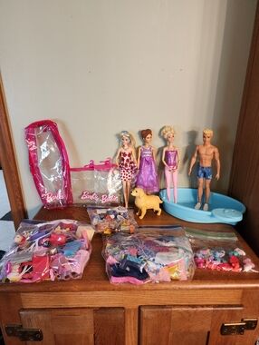 Huge Barbie Lot Almost 150+ Pieces